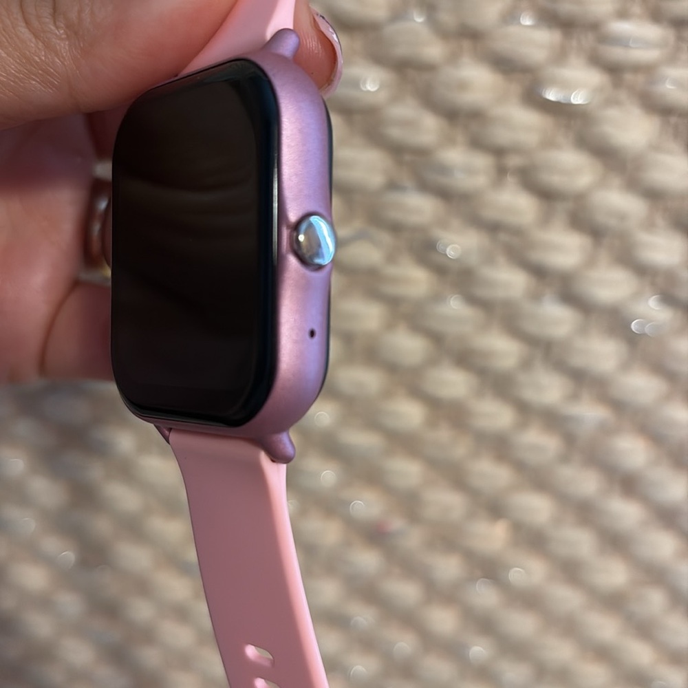 Gold Smartwatch with Beige Strap - Picture 5 of 12